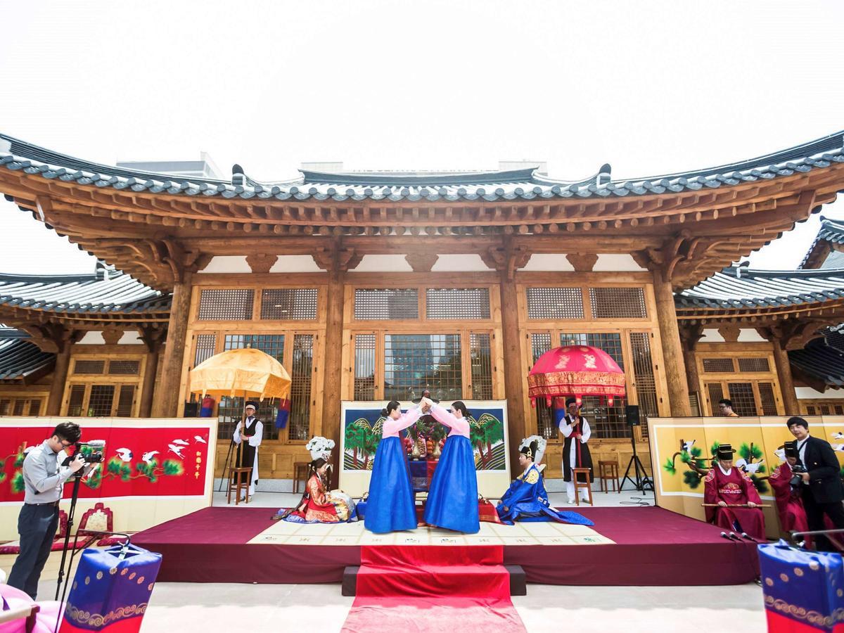 Gyeongwonjae Ambassador Incheon Associated With Accor Hotel Exterior photo